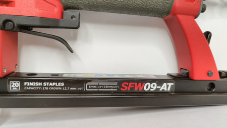 Zszywacz pneumatyczny tapicerski SFW09 zszywka typ C w długości 4mm-16mm